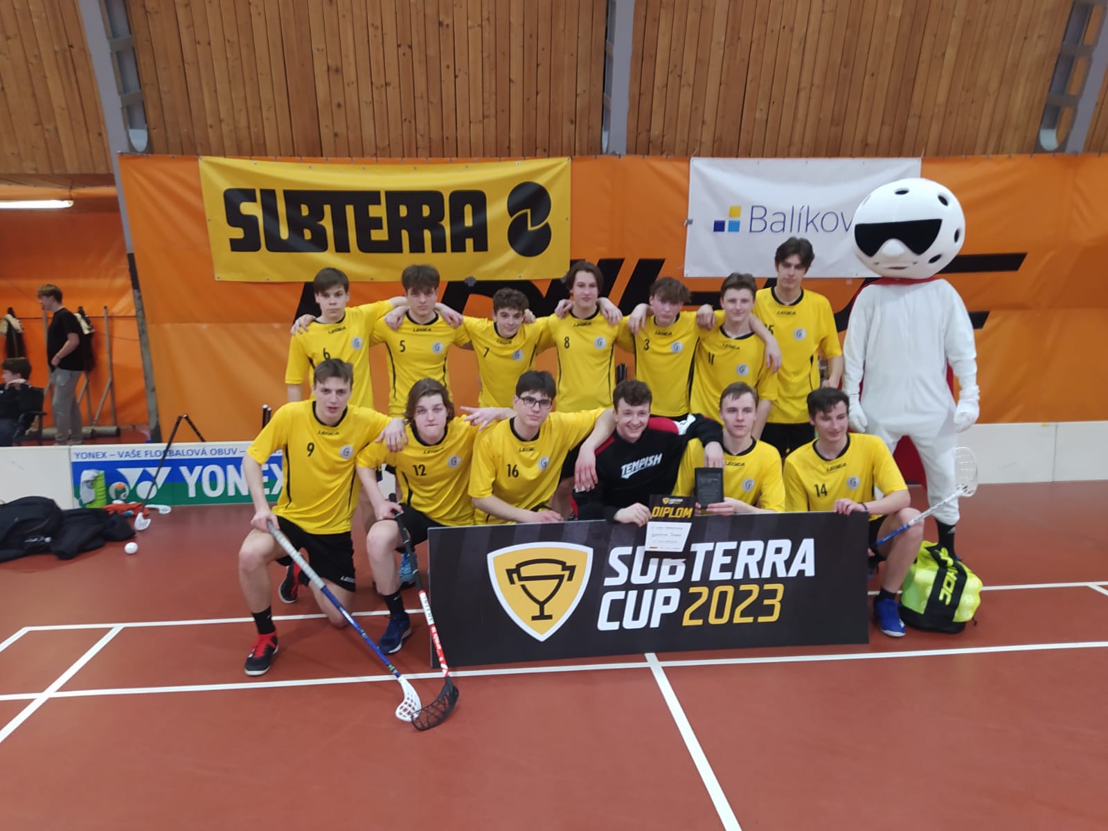 6. místo v republikovém finále Subterra cupu ve florbalu