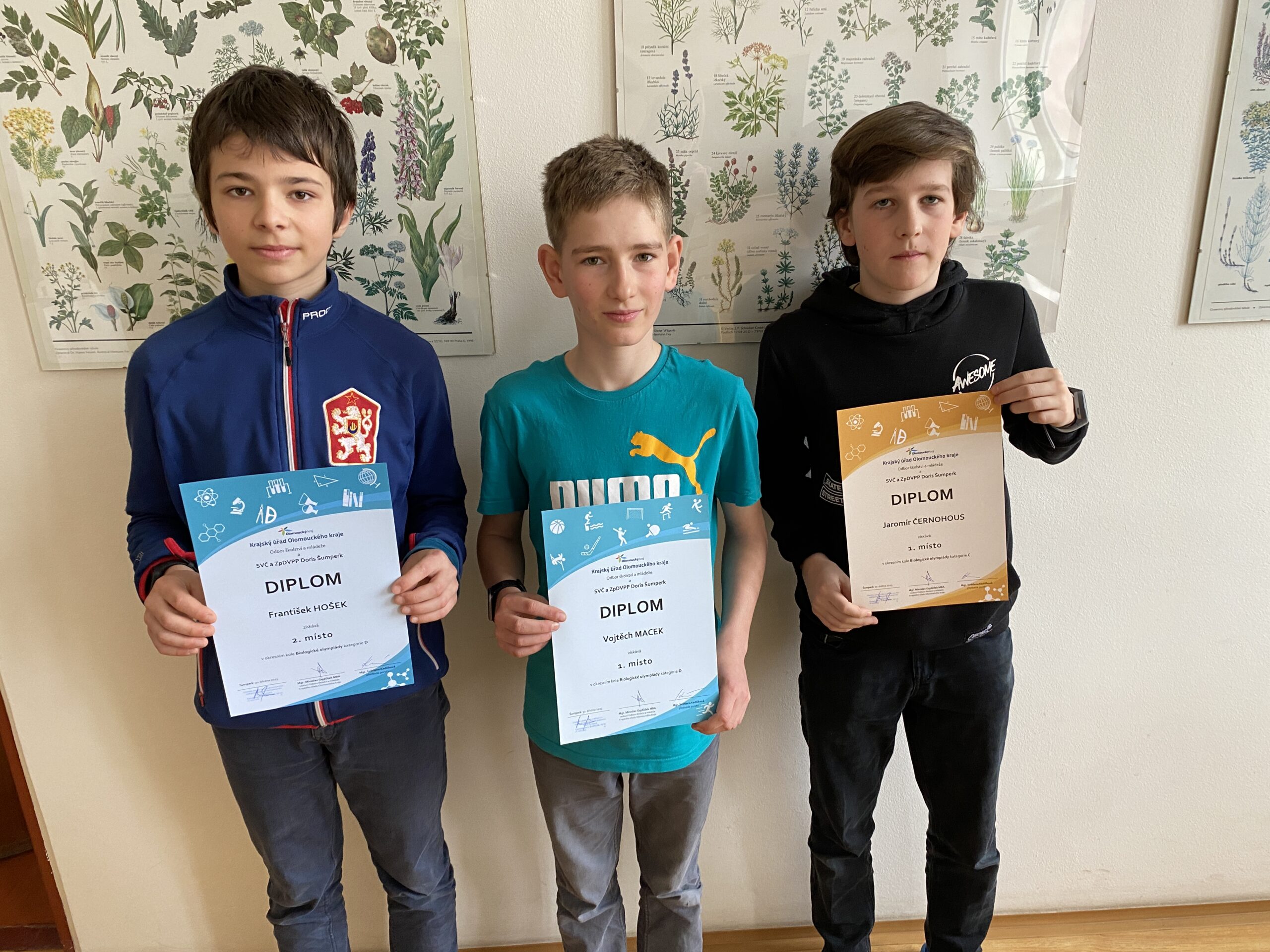 Na nižším gymnáziu máme vynikající biology!