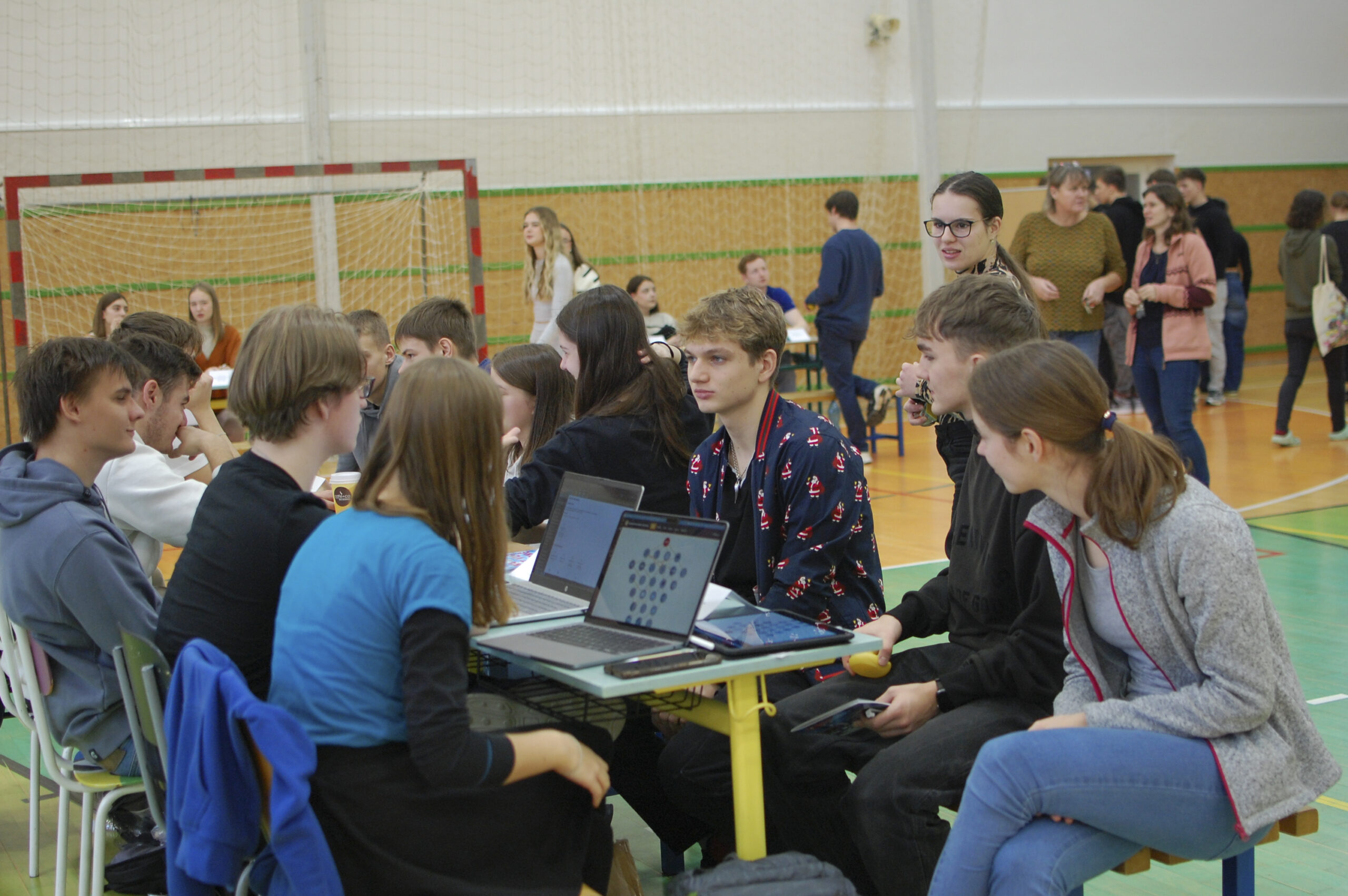 Studenti studentům 2024