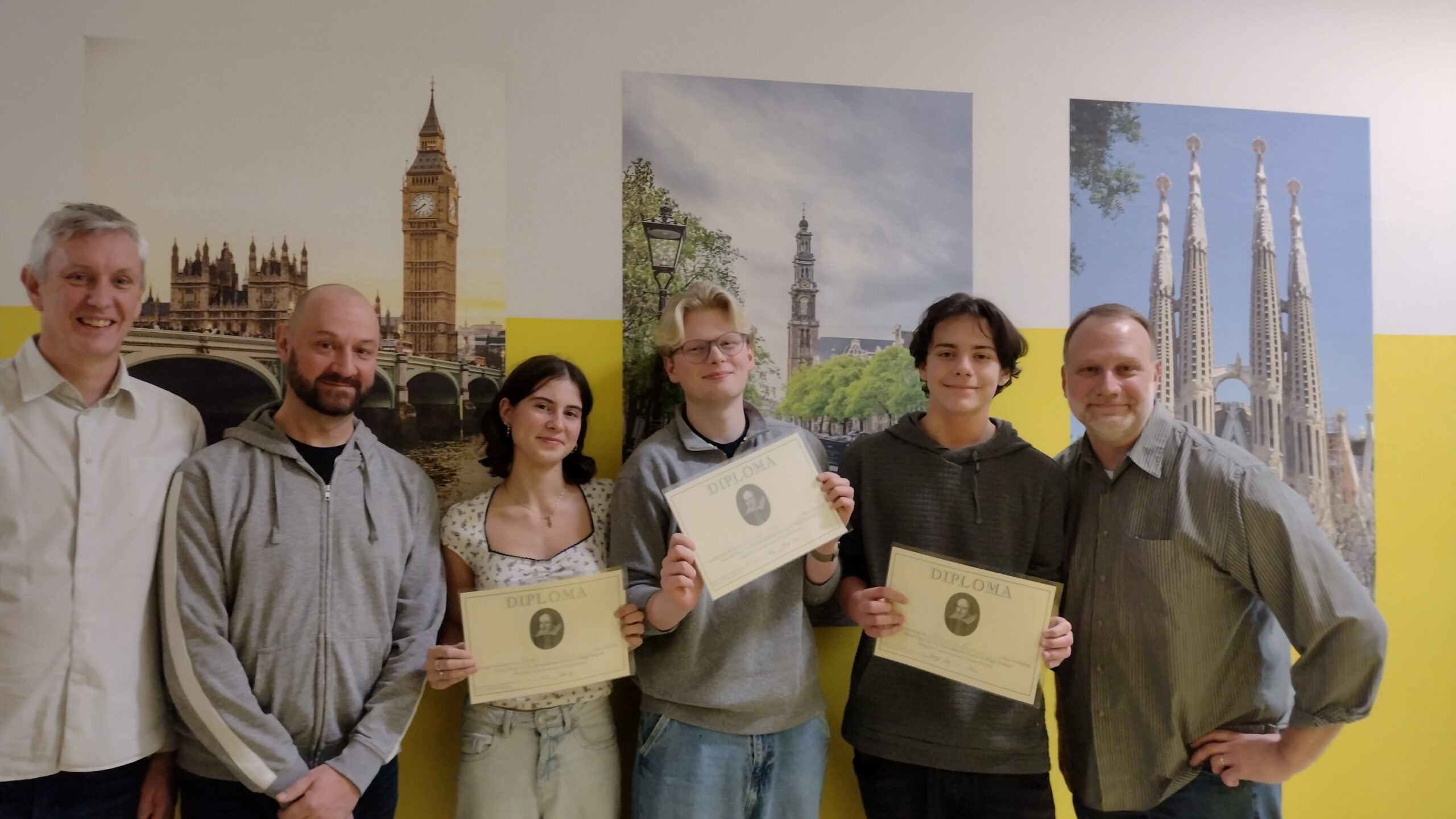 VG English Conversation Competition