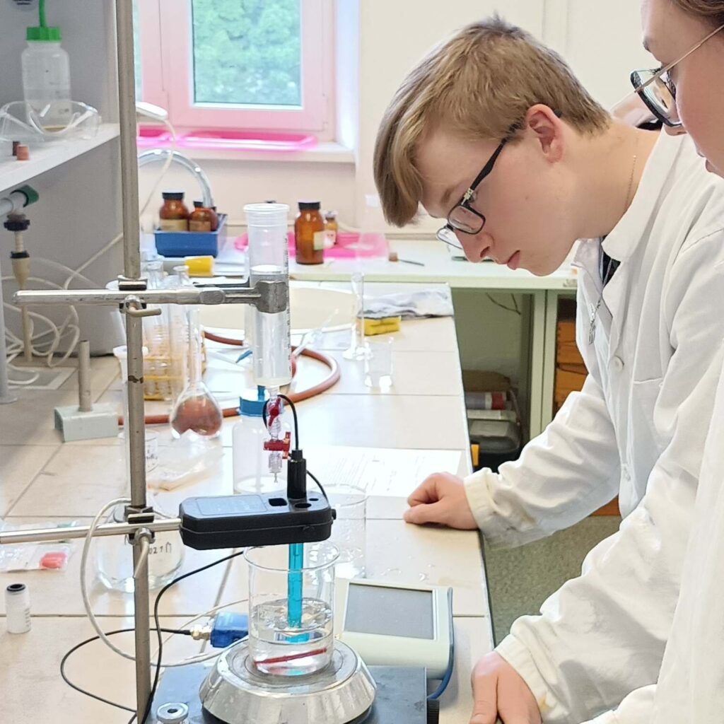 Jan Paloncý - potenciometrická titrace GŠ