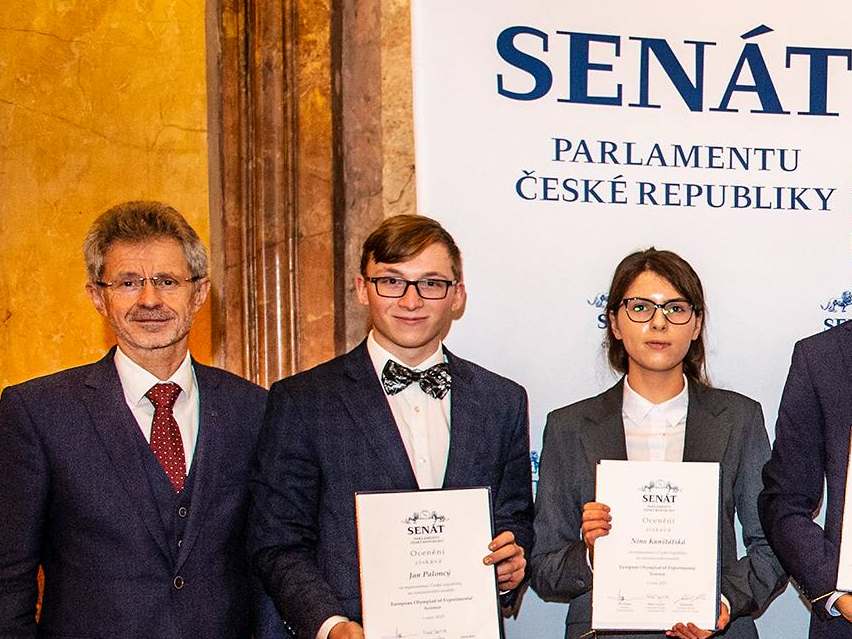 Ocenění účastníků mezinárodních přírodovědných soutěží a olympiád v Senátu ČR